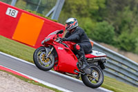 Castle-Combe-2019;PJ-Motorsport-Photography-2019;donington-no-limits-trackday;donington-park-photographs;donington-trackday-photographs;no-limits-trackdays;peter-wileman-photography;trackday-digital-images;trackday-photos